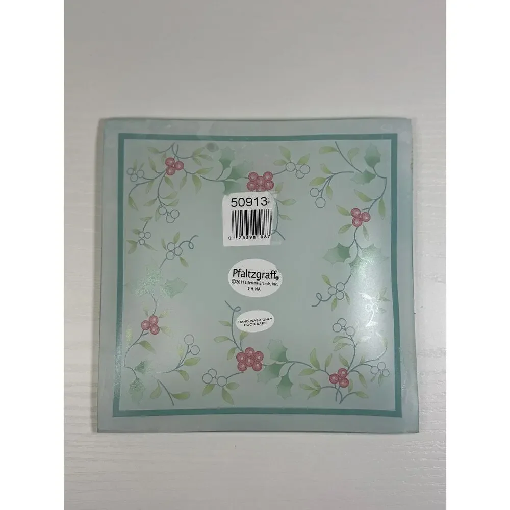 Vintage Pfaltzgraff Winterberry 3-Piece Nesting Glass Tray Set Holly Berry
